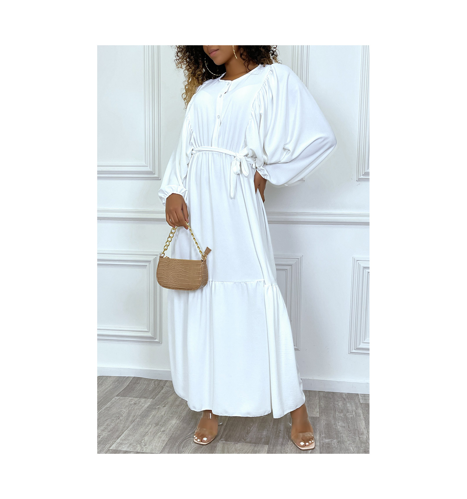 Robe Longue Blanche A Volant Et Manches Oversize