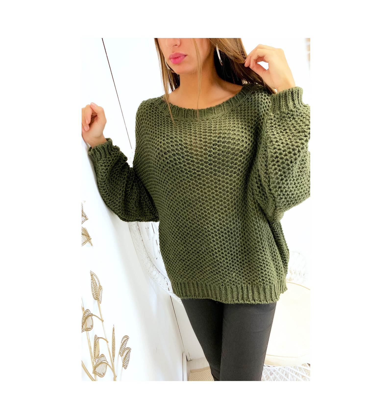 Pretty khaki sweater with a large loose 